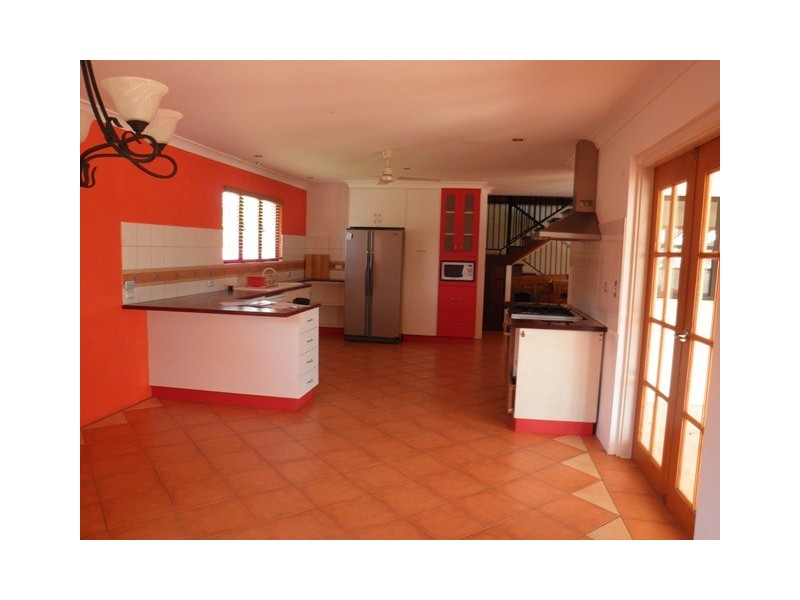 29 Brampton Dve, Bowen QLD 4805