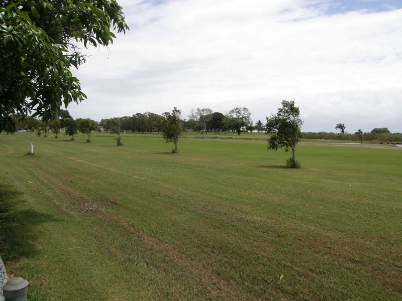 68 Tollington Rd, Bowen QLD 4805