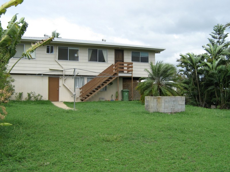 11 Parkinson St, Collinsville QLD 4804