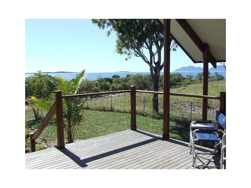 55 Adelaide Tce, Bowen QLD 4805