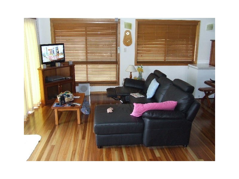 55 Adelaide Tce, Bowen QLD 4805