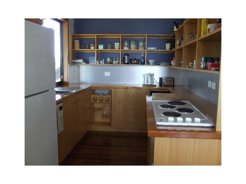 55 Adelaide Tce, Bowen QLD 4805