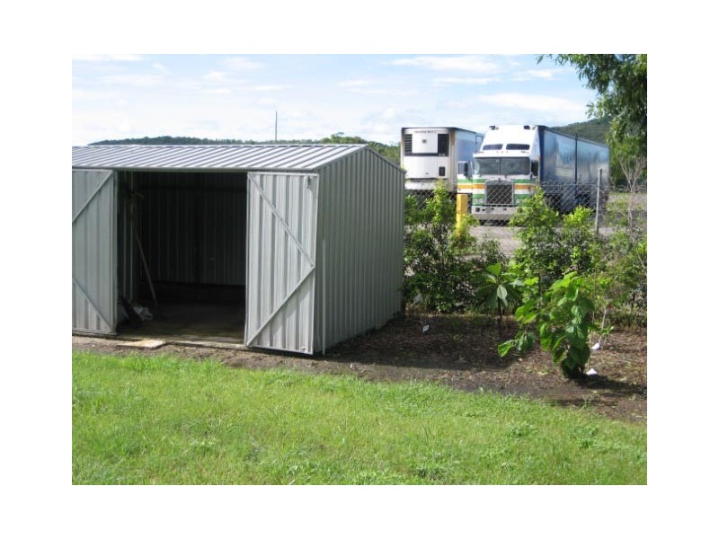 18588 Bruce Hwy, Bowen QLD 4805