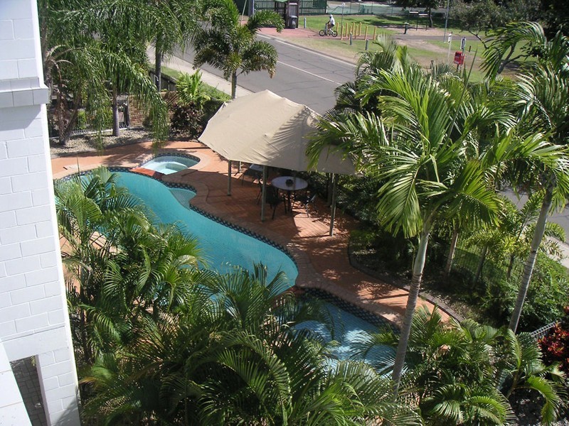 14 / 89 Horseshoe Bay Rd, Bowen QLD 4805