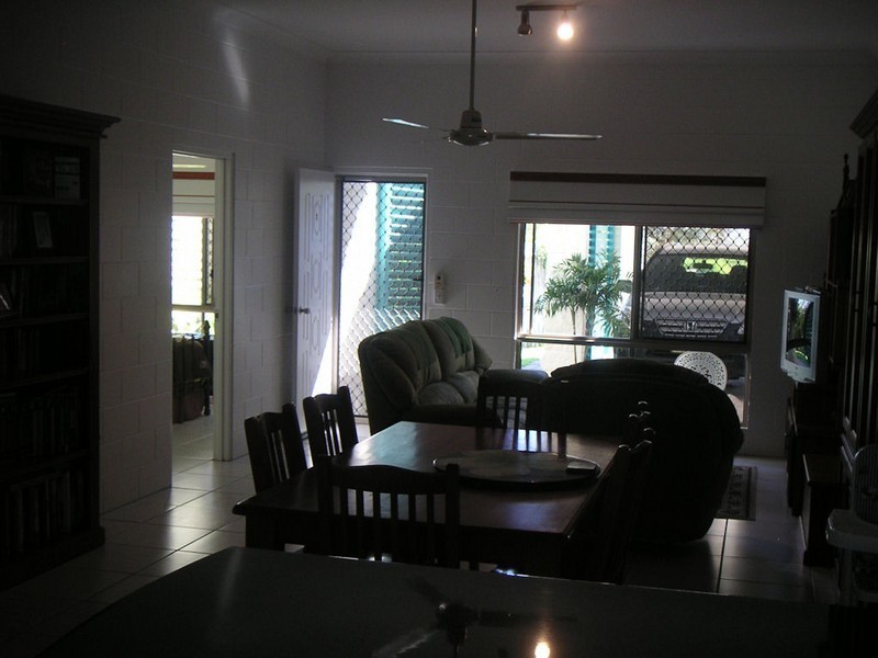 2/5 Lotus Lane, Bowen QLD 4805