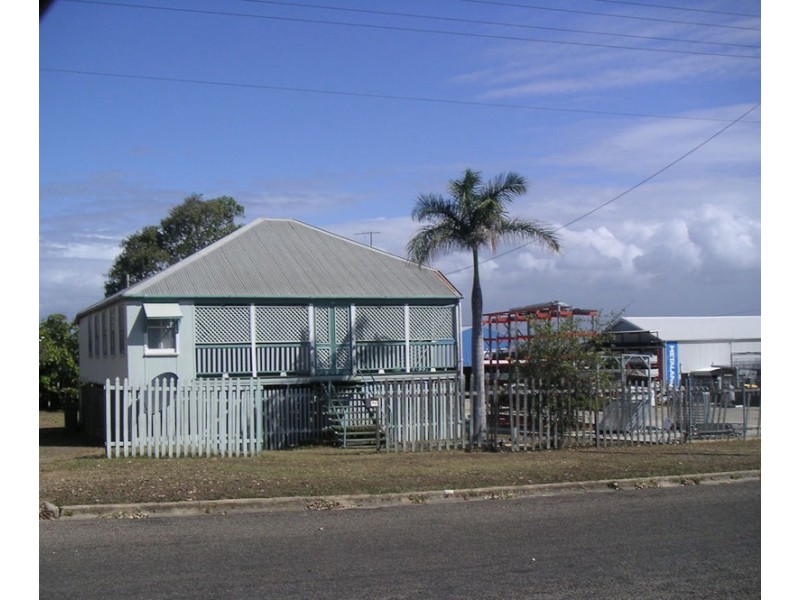 33 Gordon St, Bowen QLD 4805