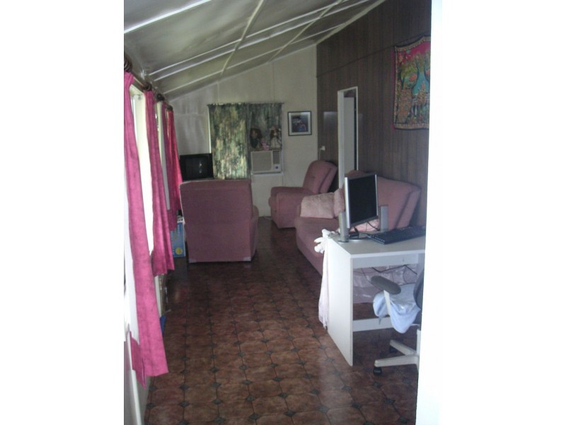 51 Fifth Ave, Collinsville QLD 4804