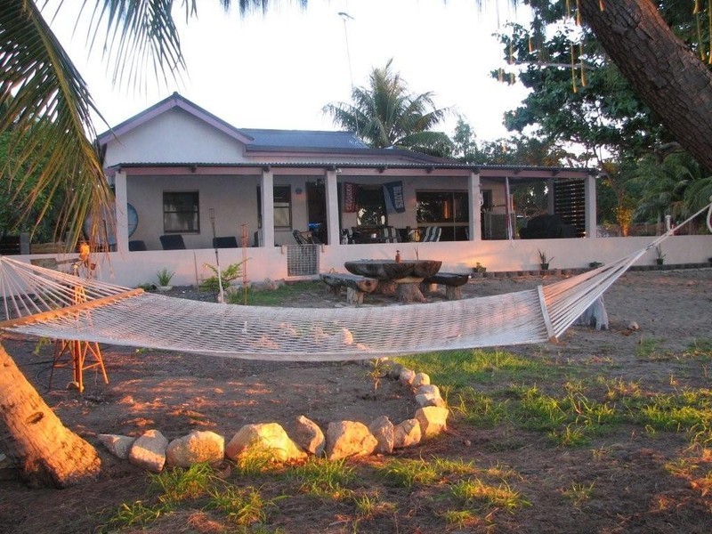 66 Horseshoe Bay Rd, Bowen QLD 4805