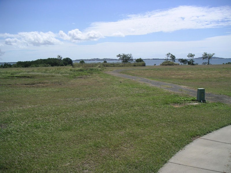 20 Marine Pde, Bowen QLD 4805