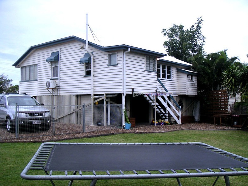 69 Leichhardt St, Bowen QLD 4805