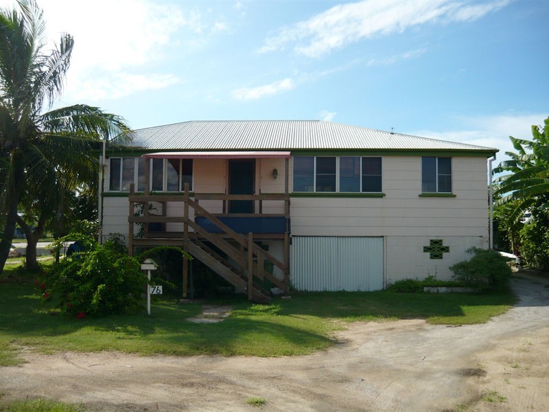 76 Dalrymple St, Bowen QLD 4805