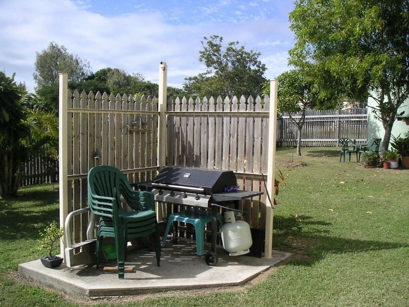 44 Mitchell St, Bowen QLD 4805