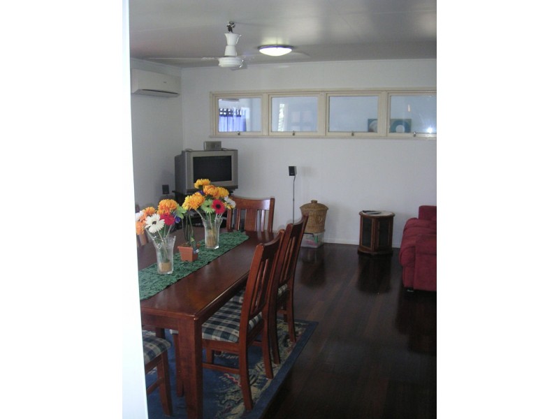 20 West St, Bowen QLD 4805