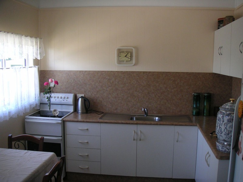 25 Leichhardt St, Bowen QLD 4805