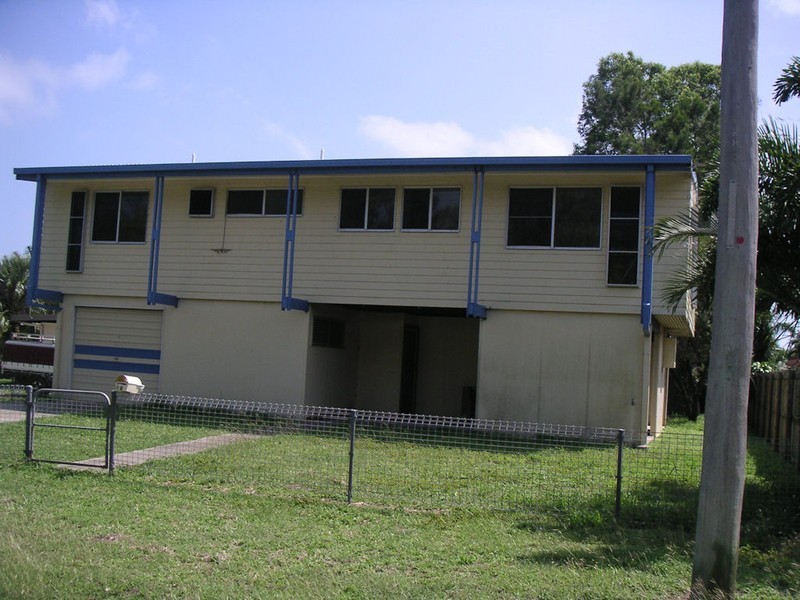 8 VERNA STREET, Bowen QLD 4805