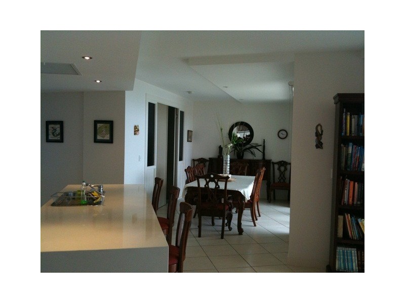 21/2b Horseshoe Bay Road, Bowen QLD 4805