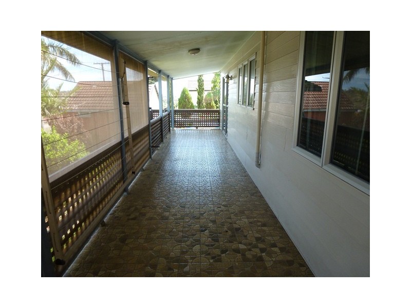 75a Livingstone Street, Bowen QLD 4805