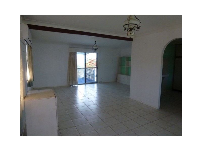 75a Livingstone Street, Bowen QLD 4805