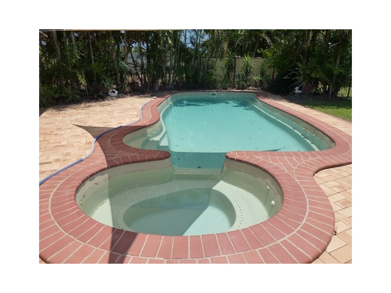 11 Mt Nutt Road, Bowen QLD 4805