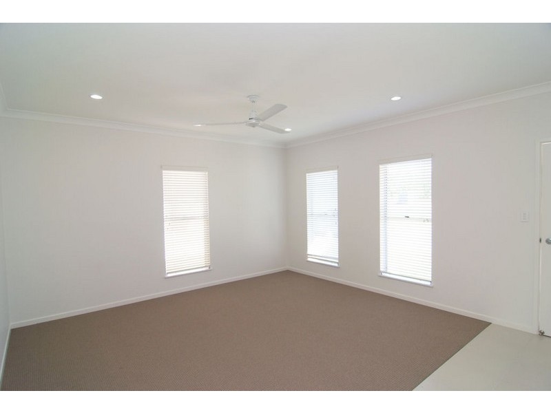 43 THIRD CLOSE, Bowen QLD 4805