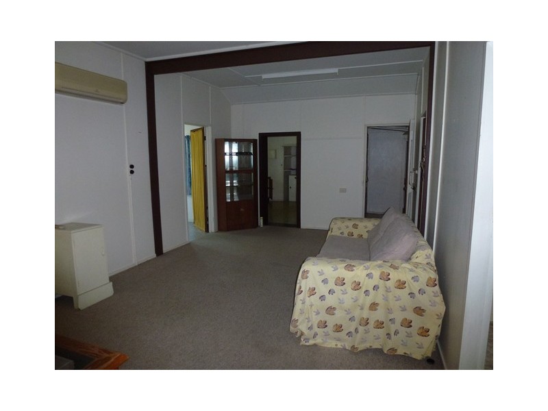 39 Gordon Street, Bowen QLD 4805