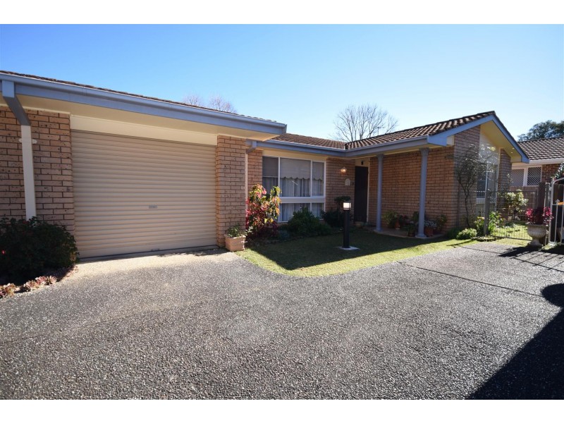 4/3 Brodie Close, Bomaderry NSW 2541