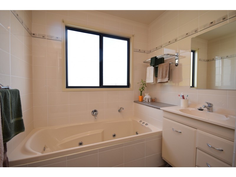 71/142 Greens Road, Greenwell Point NSW 2540