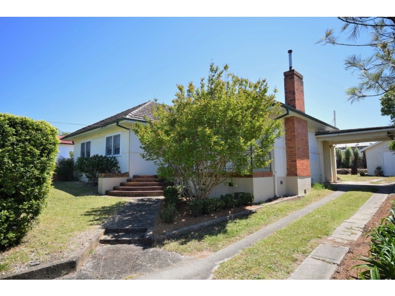 23 Tanang Street, Bomaderry NSW 2541