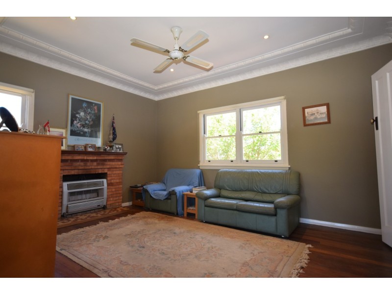 23 Tanang Street, Bomaderry NSW 2541