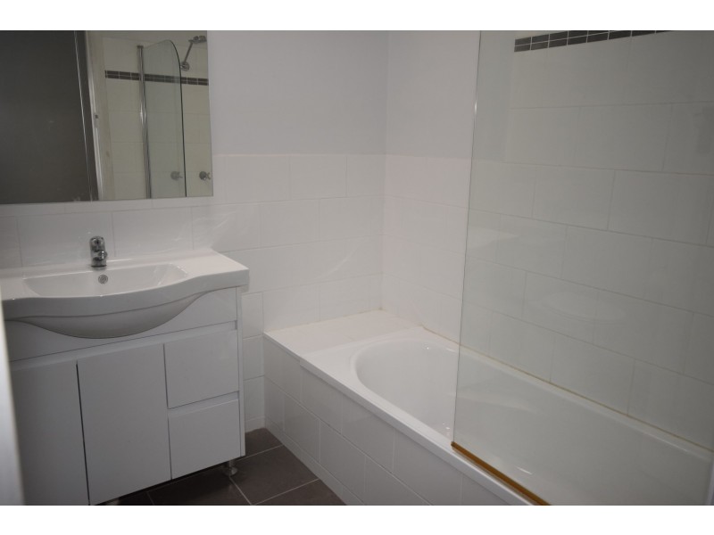 23 Tanang Street, Bomaderry NSW 2541