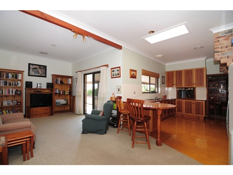 20 Woorin Close, Bomaderry NSW 2541