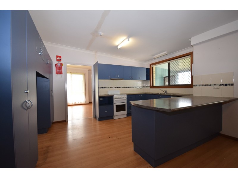 36 Park Road, Nowra NSW 2541