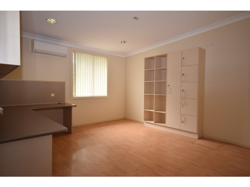 36 Park Road, Nowra NSW 2541