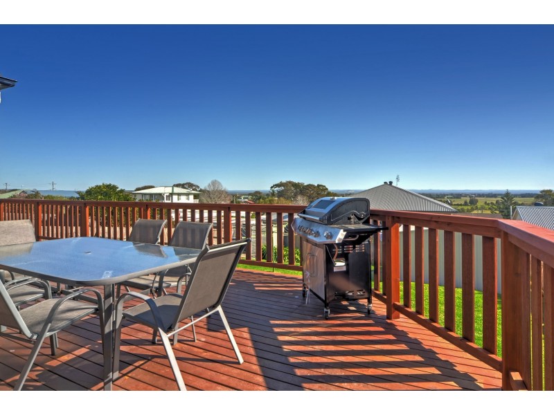 35 Church Street, Greenwell Point NSW 2540