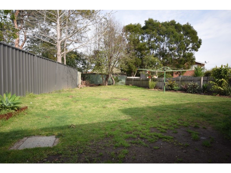 8 Purdie Crescent, Nowra NSW 2541