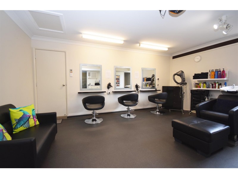 95B Jasmine Drive, Bomaderry NSW 2541