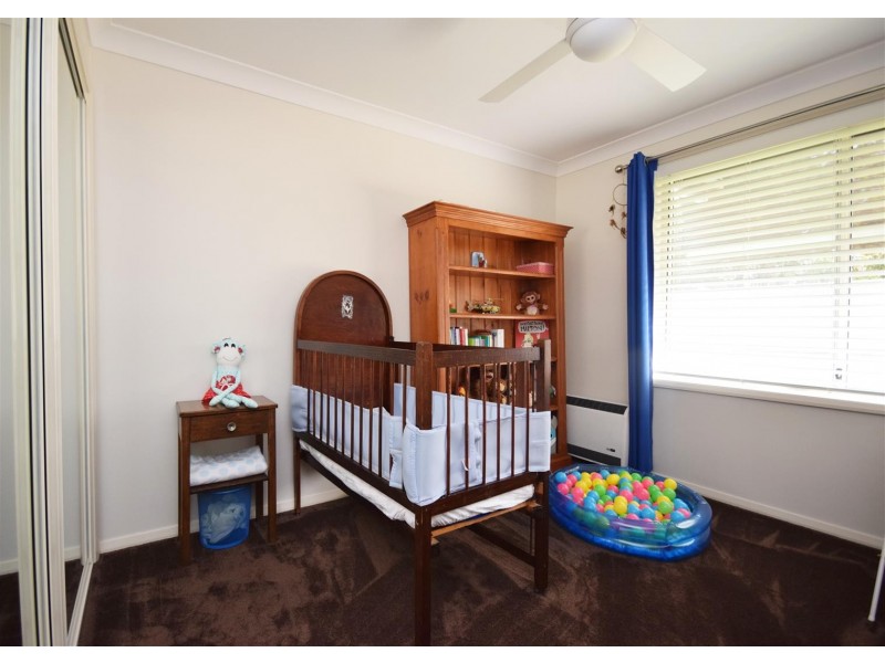 95B Jasmine Drive, Bomaderry NSW 2541