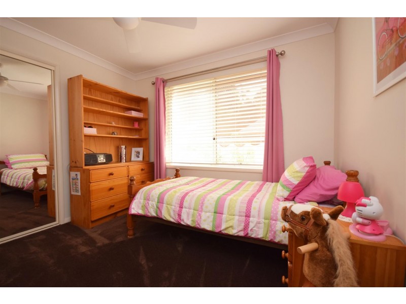 95B Jasmine Drive, Bomaderry NSW 2541