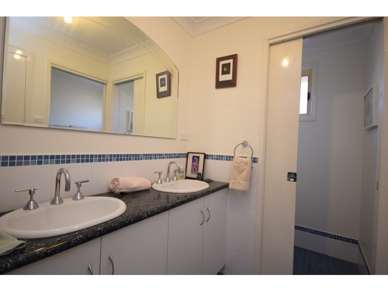 26 Balmaringa Avenue, North Nowra NSW 2541