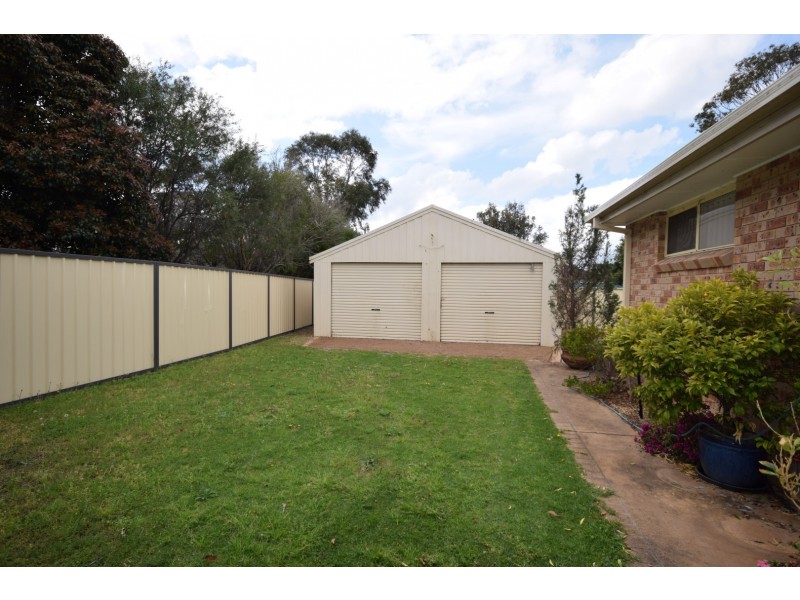 26 Balmaringa Avenue, North Nowra NSW 2541