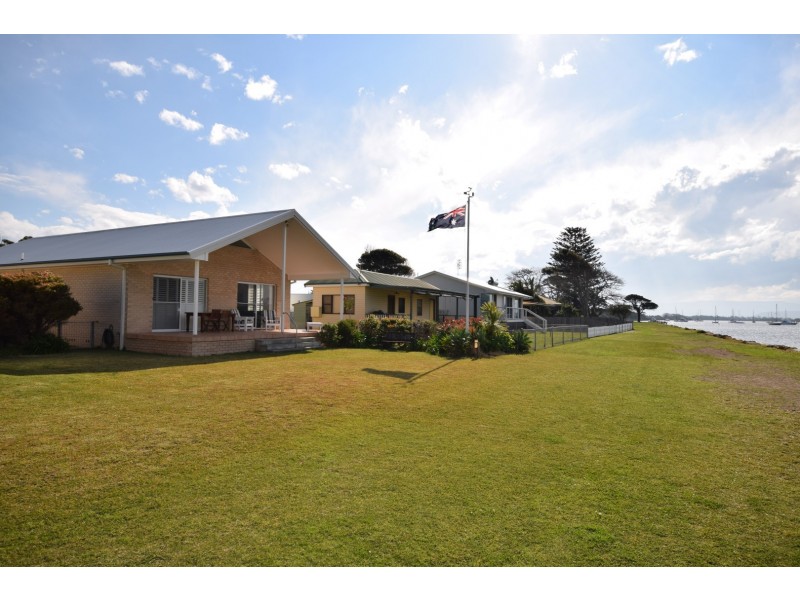 51 Adelaide Street, Greenwell Point NSW 2540