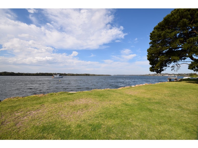 51 Adelaide Street, Greenwell Point NSW 2540