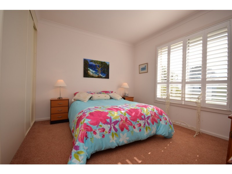 51 Adelaide Street, Greenwell Point NSW 2540