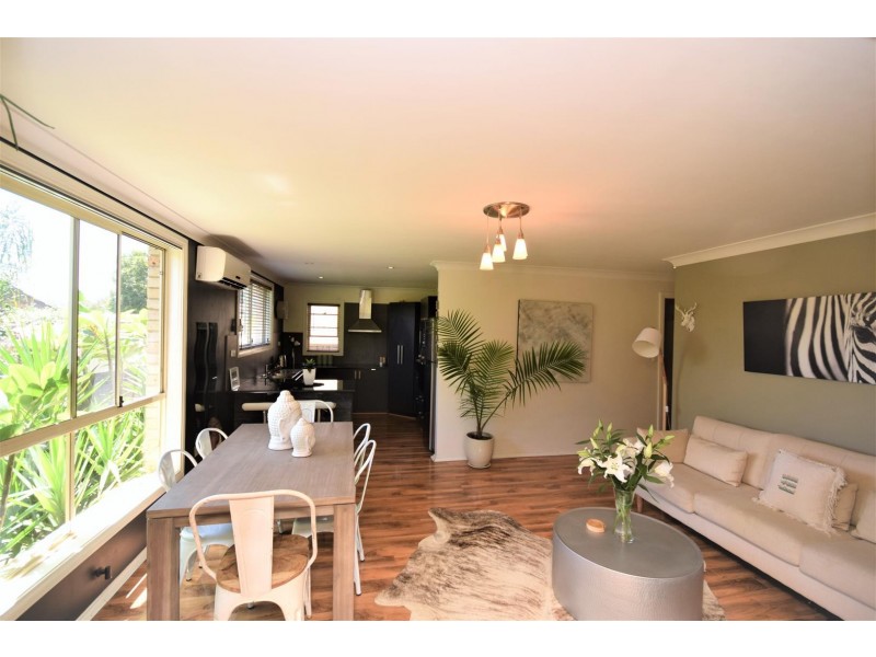 1 Coreen Close, North Nowra NSW 2541