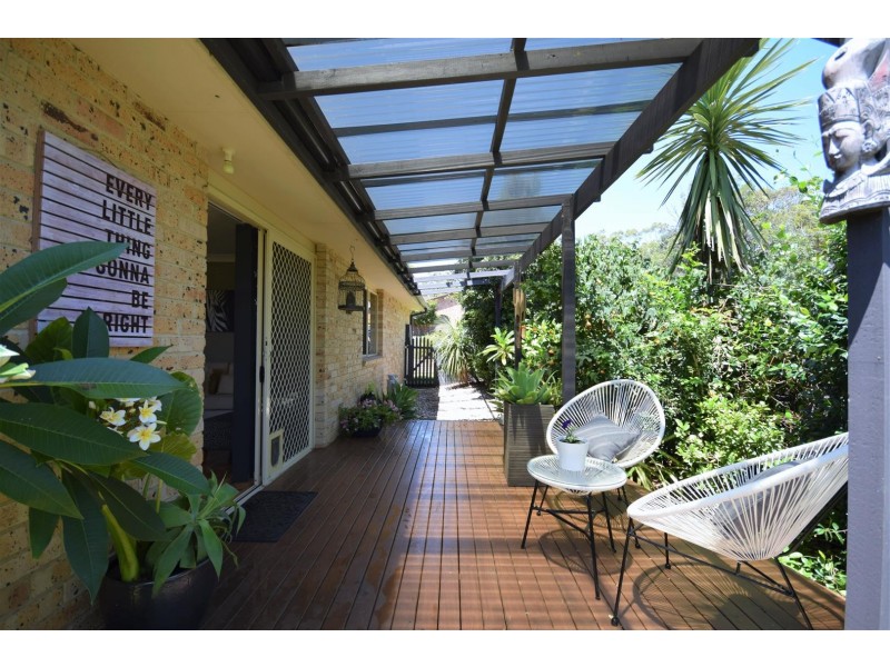 1 Coreen Close, North Nowra NSW 2541