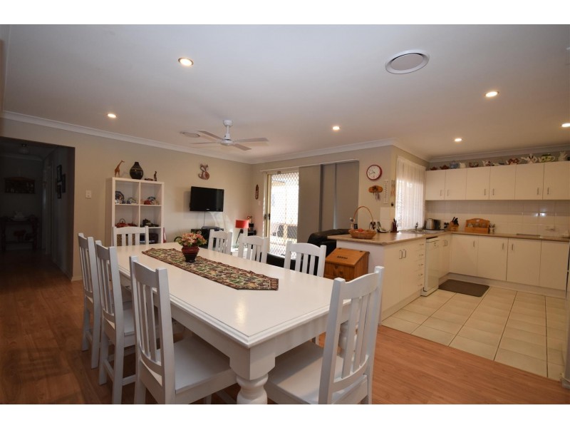 37 Clipper Road, Nowra NSW 2541