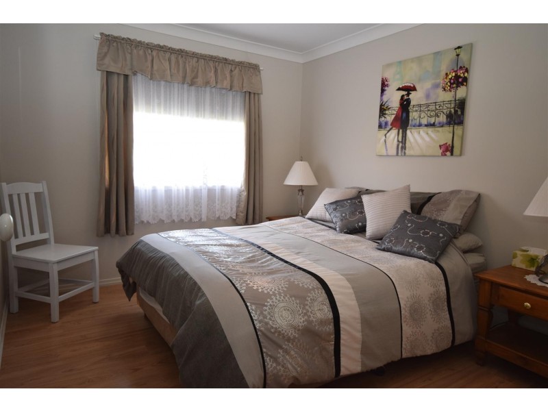 37 Clipper Road, Nowra NSW 2541