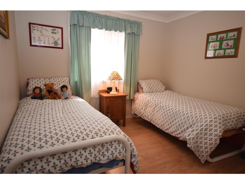 37 Clipper Road, Nowra NSW 2541