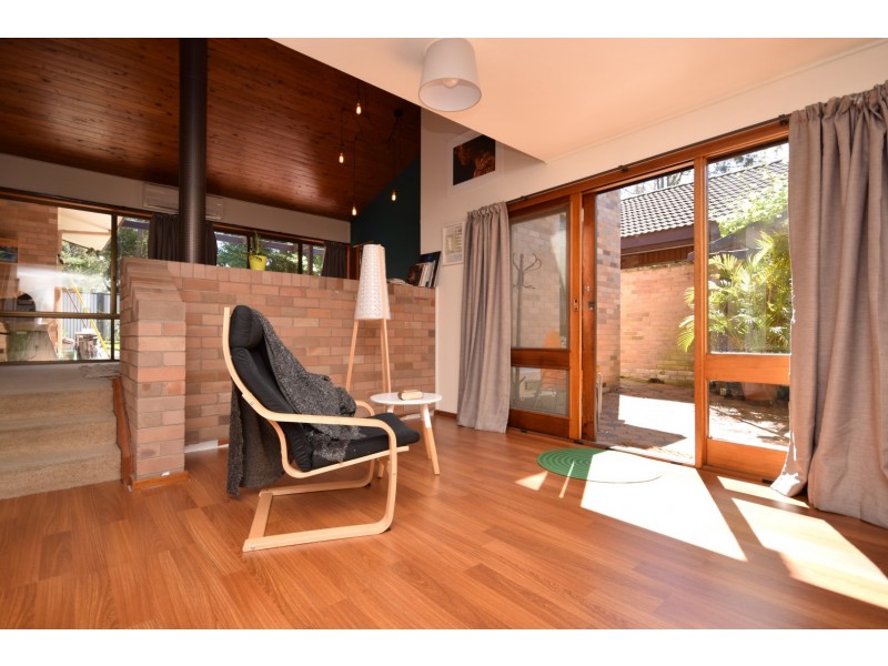 17 Bowada Street, Bomaderry NSW 2541