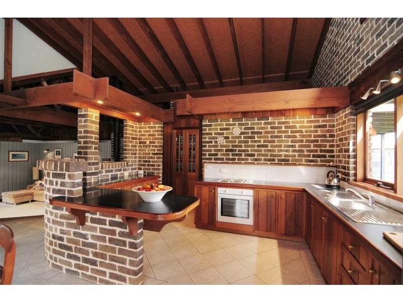 21 Nooramunga Avenue, Cambewarra NSW 2540